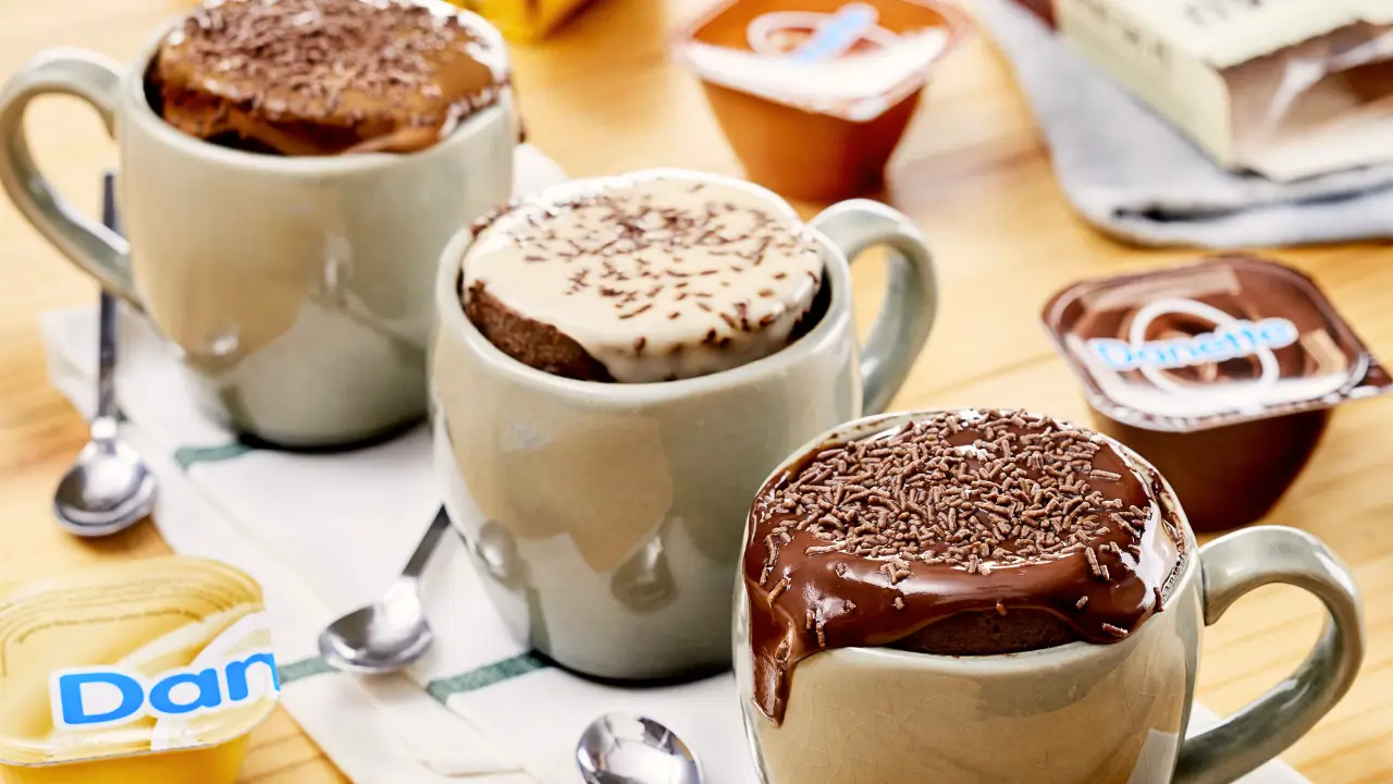 bolo de caneca aprenda a fazer 10 receitas muito fáceis em casa