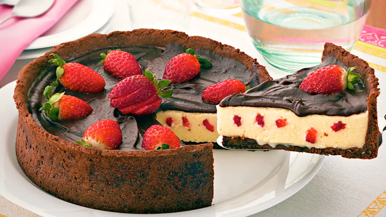 Torta Bombom de Morango 10 Receitas deliciosas