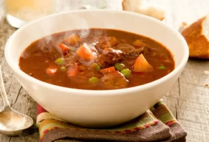 Caldos 10 receitas para você que gosta de uma comida quentinha no frio 