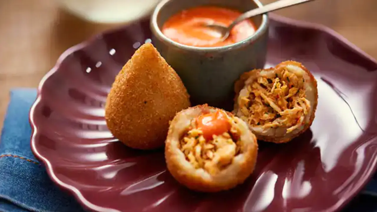 Coxinha Caseira – Aprenda 10 Receitas desse Salgado Tradicional que é o Amor dos Brasileiros